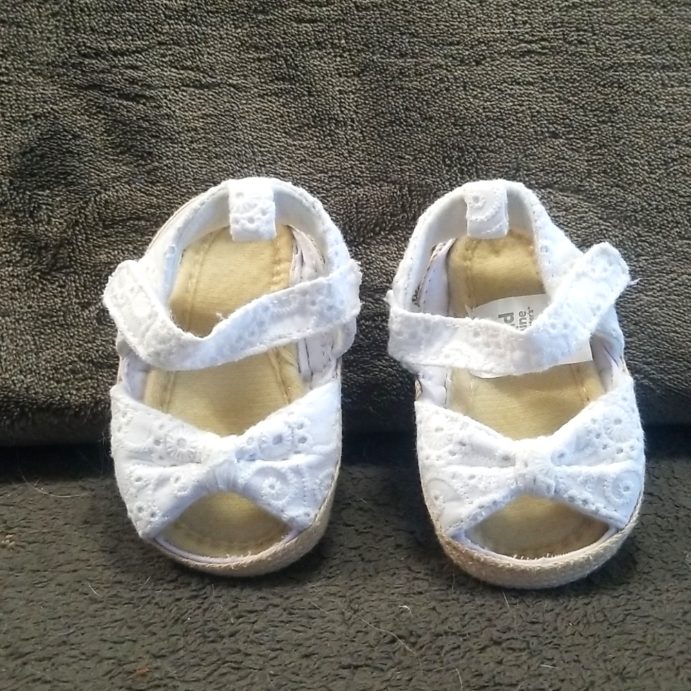 🇺🇸 Carter's Sandles